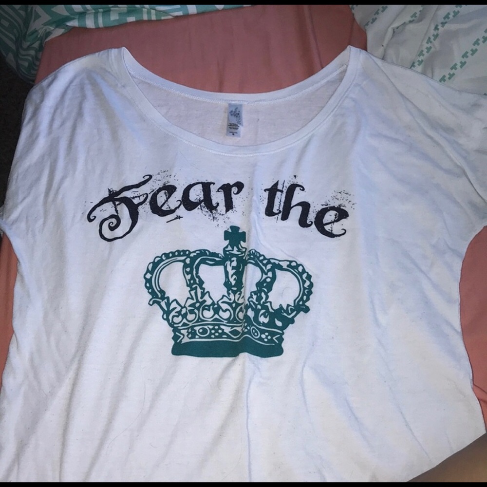 Senior elite “fear the crown” flowy shirt
